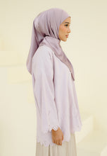 Load image into Gallery viewer, Akia Lace Top (Light Purple)