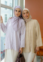 Load image into Gallery viewer, Akia Lace Top (Light Purple)