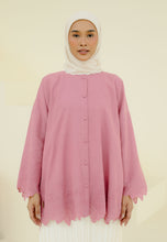 Load image into Gallery viewer, Akia Lace Top (Pink)