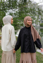 Load image into Gallery viewer, Neeya Ruffles Top (Black)