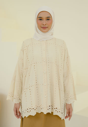 Akia Lace Top (Milky Yellow)