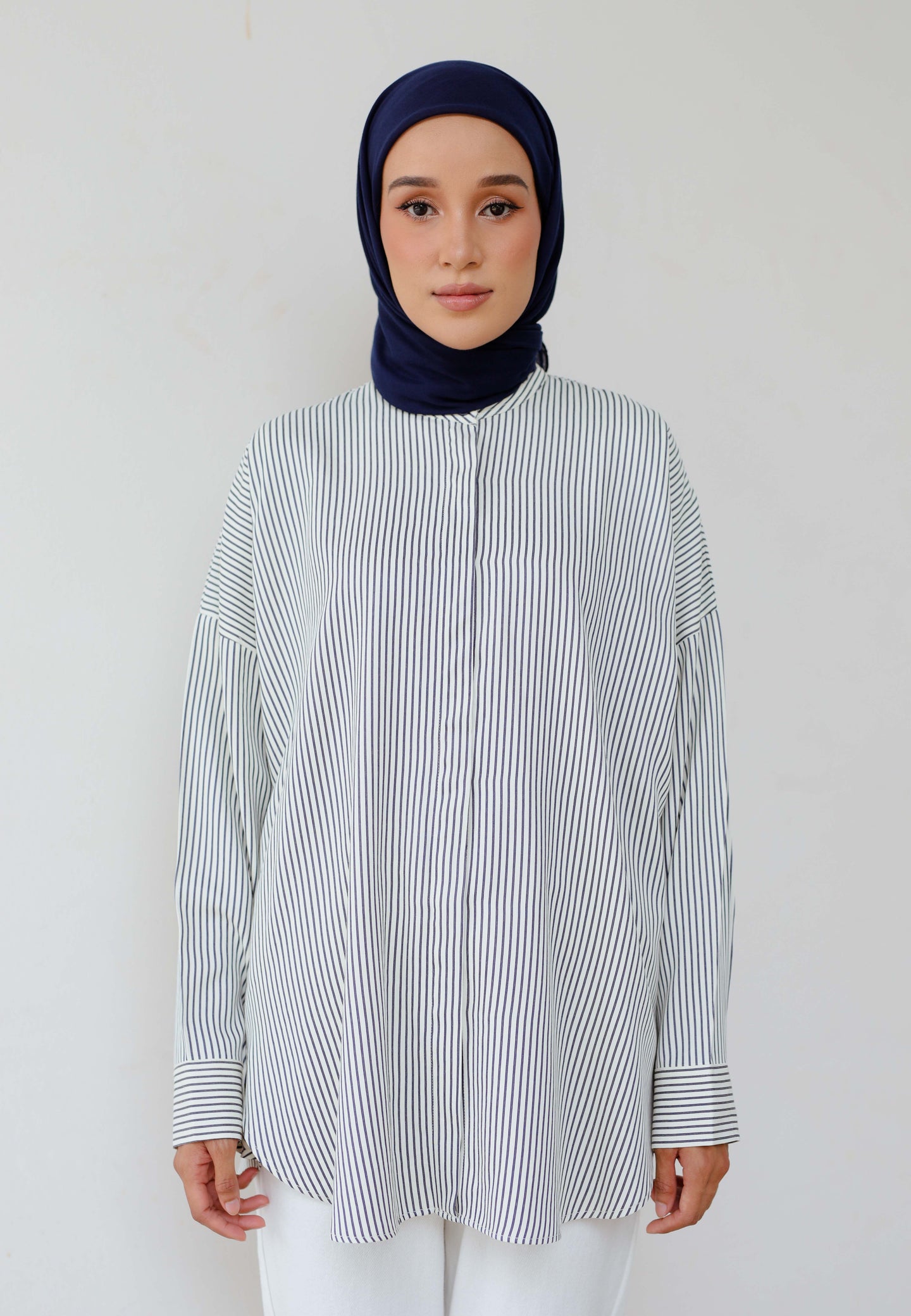 Zoha Stripe Top (Dark Blue)