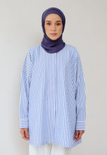 Load image into Gallery viewer, Emma Stripe Top (Blue)