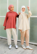 Load image into Gallery viewer, Zen Boxy T-Shirt (Linen Brown)