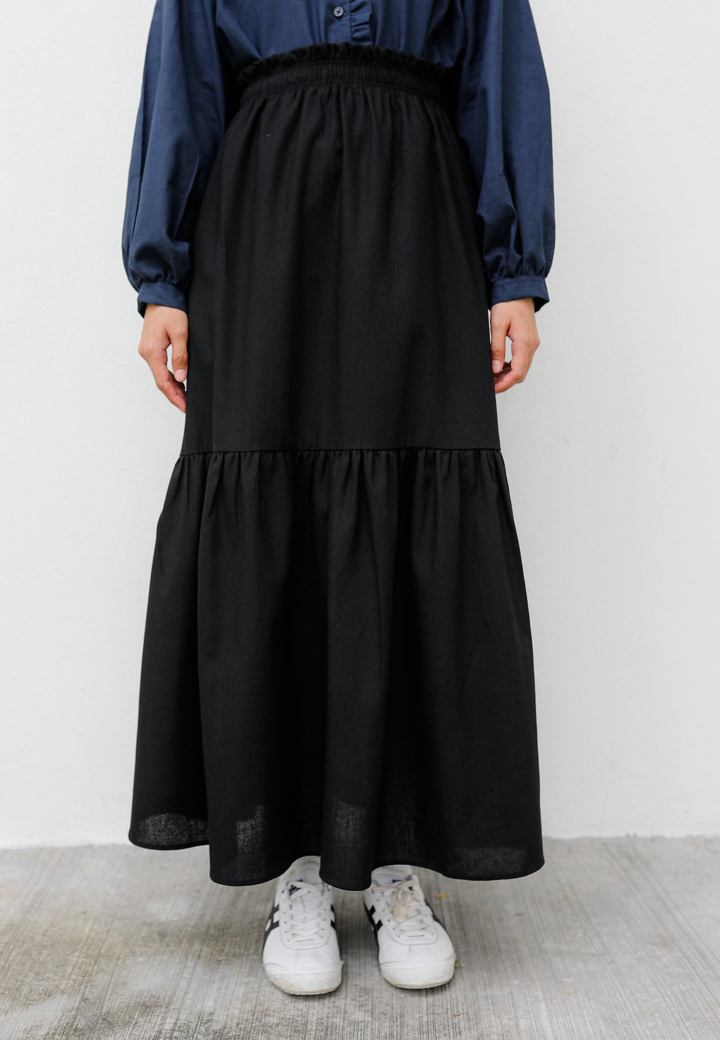 Nora Tiered Skirt (Black)