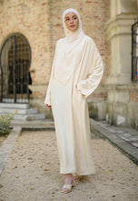 Load image into Gallery viewer, Balqis Scallop Kaftan (Dusty Cream)