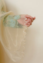 Load image into Gallery viewer, Seri Organza Veil (Nude)