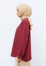 Load image into Gallery viewer, Zoe Curved T-Shirt (Maroon)