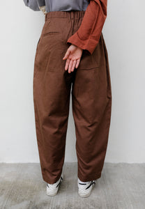 Malia Barrel Pants (Dark Choco)