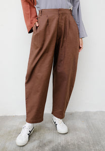 Malia Barrel Pants (Dark Choco)