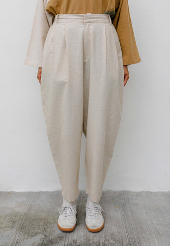 Malia Barrel Pants (Beige Cream)