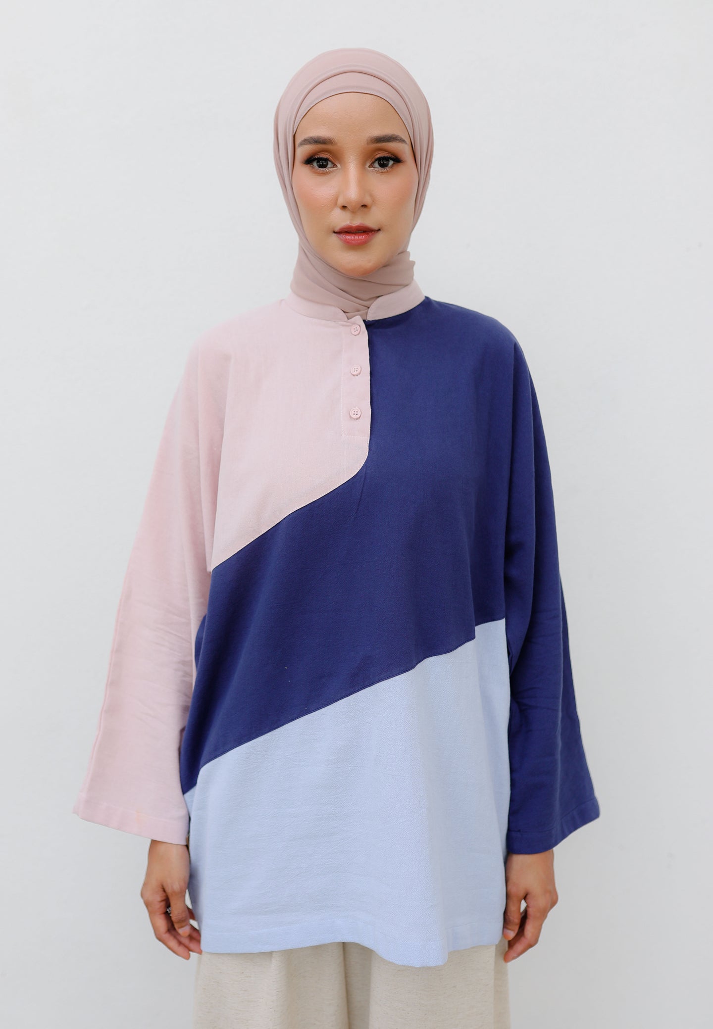 Zeera Patches Top (Blue Pink)