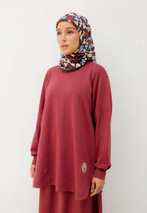 Zoe Curved T-Shirt (Maroon)