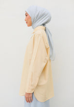 Load image into Gallery viewer, Erum Linen Top (Butter Yellow)