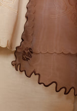Load image into Gallery viewer, Seri Organza Veil (Mahogany)
