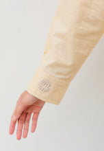 Load image into Gallery viewer, Erum Linen Top (Butter Yellow)