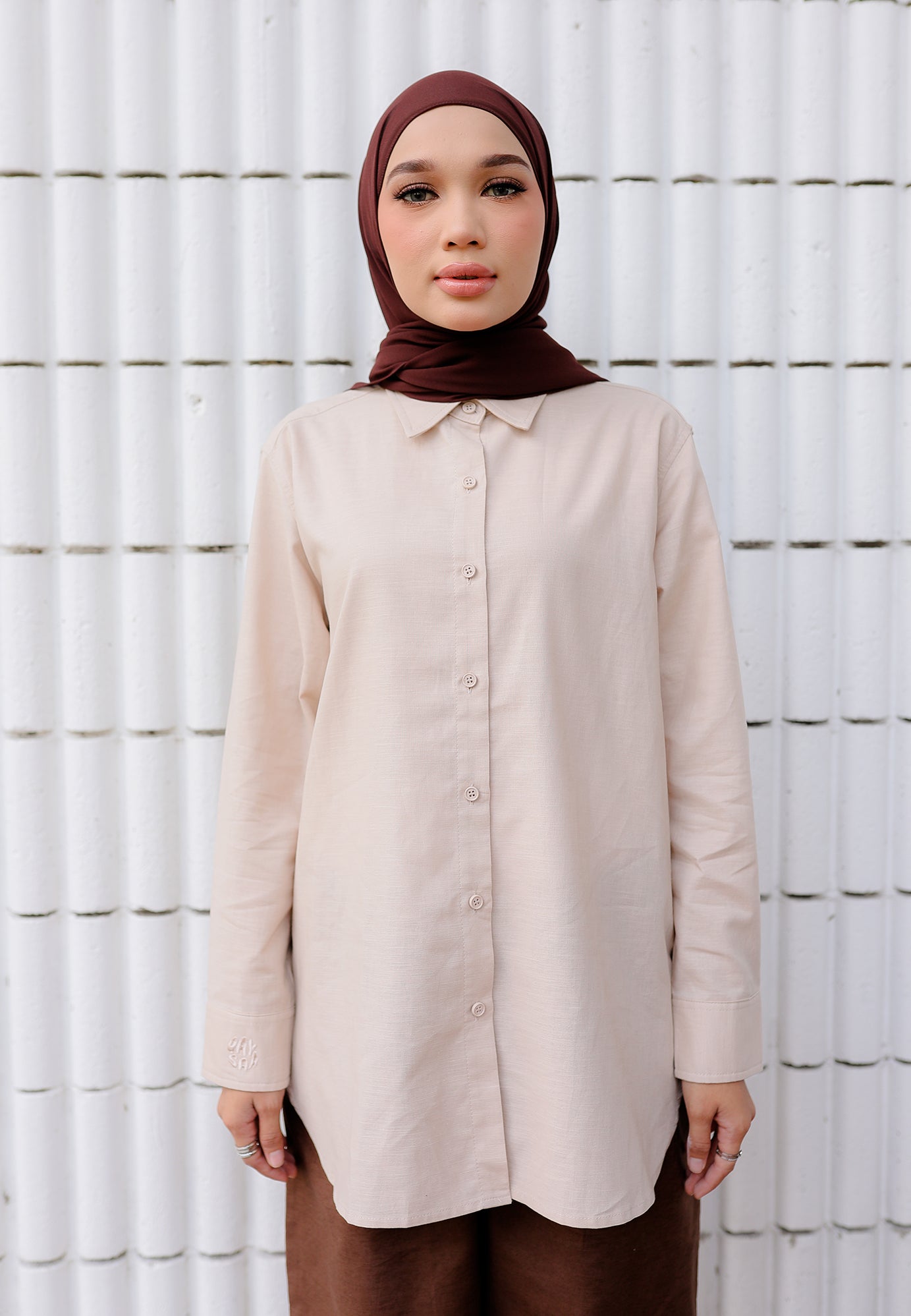 Erum Linen Top (Nude Brown)
