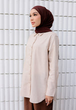 Load image into Gallery viewer, Erum Linen Top (Nude Brown)