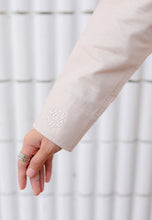 Load image into Gallery viewer, Erum Linen Top (Nude Brown)