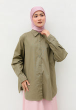 Load image into Gallery viewer, Erum Linen Top (Sage Green)