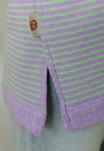 Load image into Gallery viewer, Zada Reversible T-shirt (Lilac)