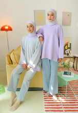 Load image into Gallery viewer, Zada Reversible T-shirt (Lilac)