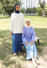 Load image into Gallery viewer, Zoe Curved T-Shirt (Lavender Blue)