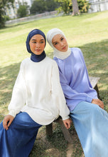 Load image into Gallery viewer, Zoe Curved T-Shirt (Lavender Blue)