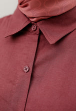 Load image into Gallery viewer, Erum Linen Top (Redwood)