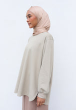 Load image into Gallery viewer, Zoe Curved T-Shirt (Warm Grey)