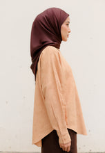 Load image into Gallery viewer, Leena Curved Top (Brown)