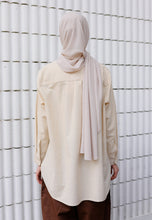 Load image into Gallery viewer, Erum Linen Top (Linen Cream)