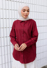 Load image into Gallery viewer, Erum Linen Top (Maroon)
