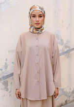 Load image into Gallery viewer, Ella Plain Top (Light Brown)