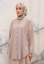 Load image into Gallery viewer, Ella Plain Top (Light Brown)