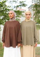 Load image into Gallery viewer, Zoe Curved T-Shirt (Olive Grey)