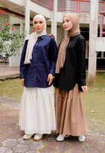 Load image into Gallery viewer, Erum Linen Top (Midnight Blue)