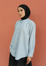 Load image into Gallery viewer, Nouf Stripe Top (Blue-Black)