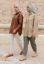 Load image into Gallery viewer, Areej Basic Top (Dark Choco)