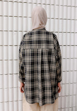 Load image into Gallery viewer, Sophia Checkered Top (Dark Blue)