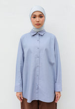 Load image into Gallery viewer, Erum Linen Top (Sky Blue)
