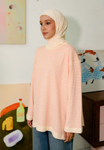 Load image into Gallery viewer, Zada Reversible T-shirt (Cream)