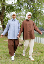 Load image into Gallery viewer, Erum Linen Top (Dark Brown)