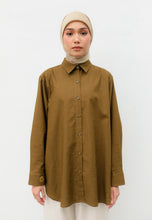 Load image into Gallery viewer, Erum Linen Top (Seaweed)