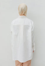 Load image into Gallery viewer, Erum Linen Top (Pearl White)
