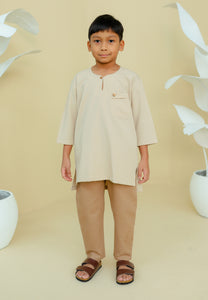 Paut Kurta Boy (Nude)