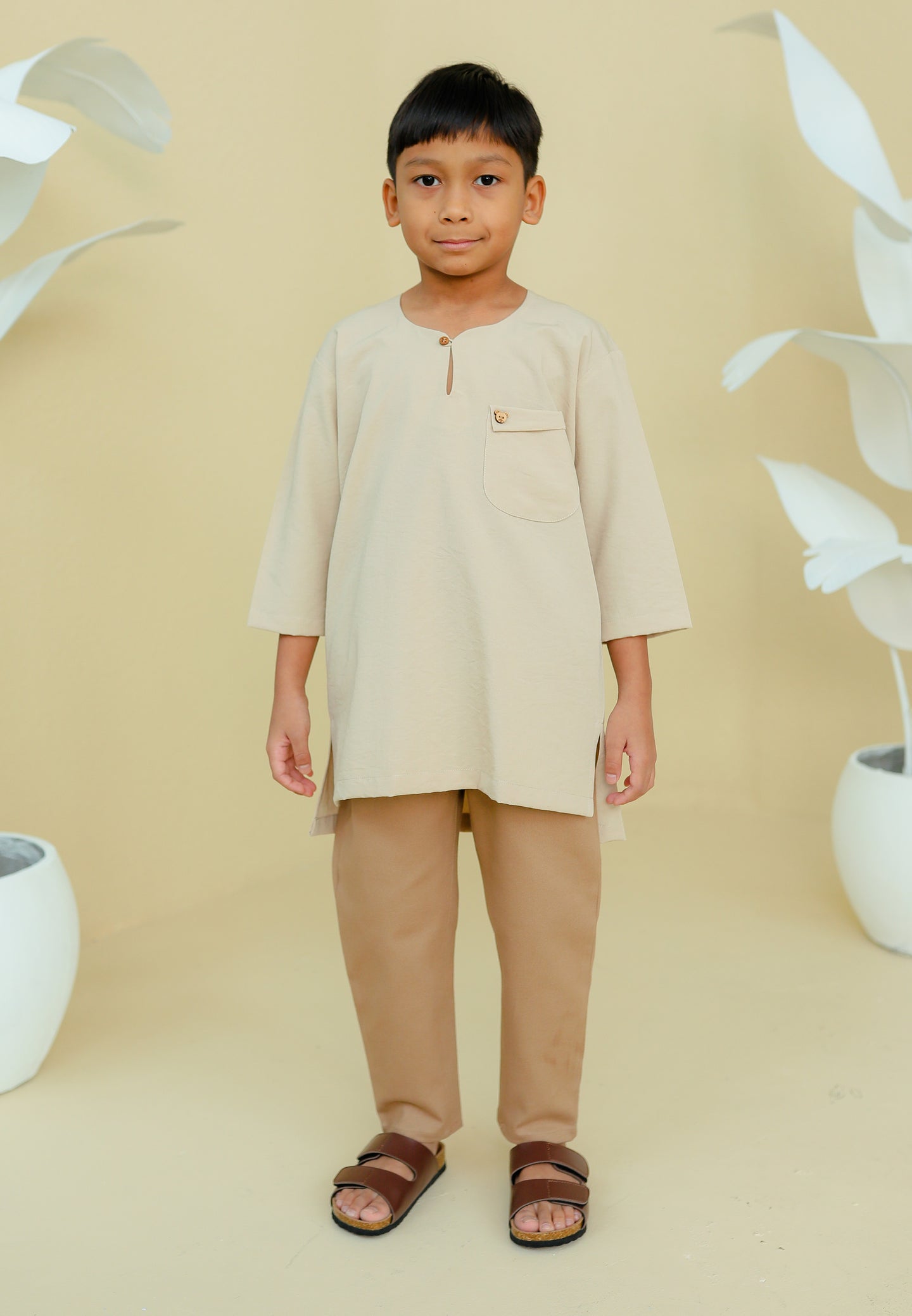 Paut Kurta Boy (Nude)