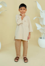 Load image into Gallery viewer, Paut Kurta Boy (Nude)