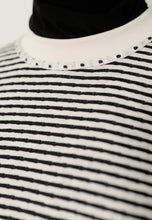 Load image into Gallery viewer, Zada Reversible T-shirt (White)