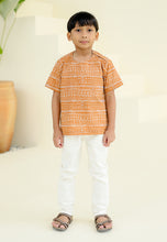 Load image into Gallery viewer, Shirt Boy (Burnt Orange)